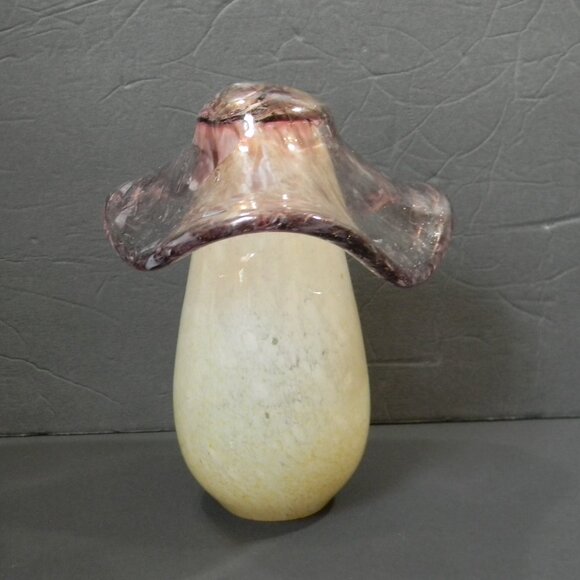Blown Glass Mushroom Decor Fall Fairy 7 inches Tall Purple NEW - Picture 2 of 6